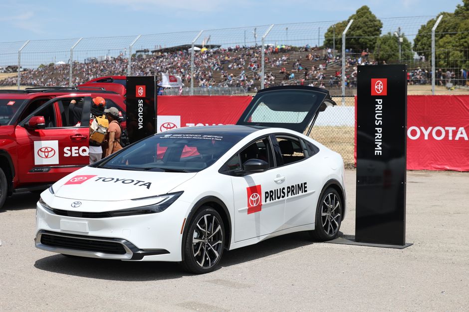 Plan a Fair New Toyota Corolla Out-the-Door Price