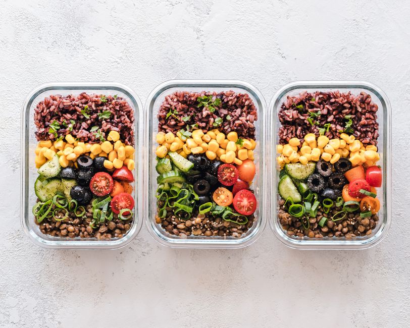 How Can You Meal Prep Healthy High-Protein Meals for the Workweek?