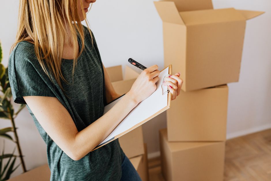 What Should I Check Before Renting a Flat and Signing a Lease?