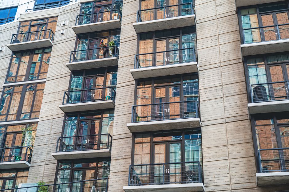 How Do I Choose an Apartment for Safe Independent Living as I Age?
