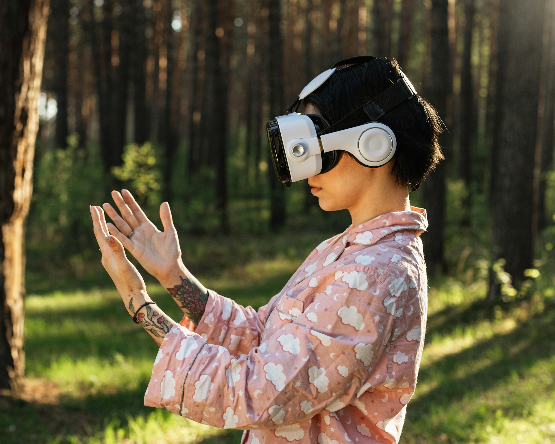 Virtual Tourism: The Next Frontier in Experiential Travel