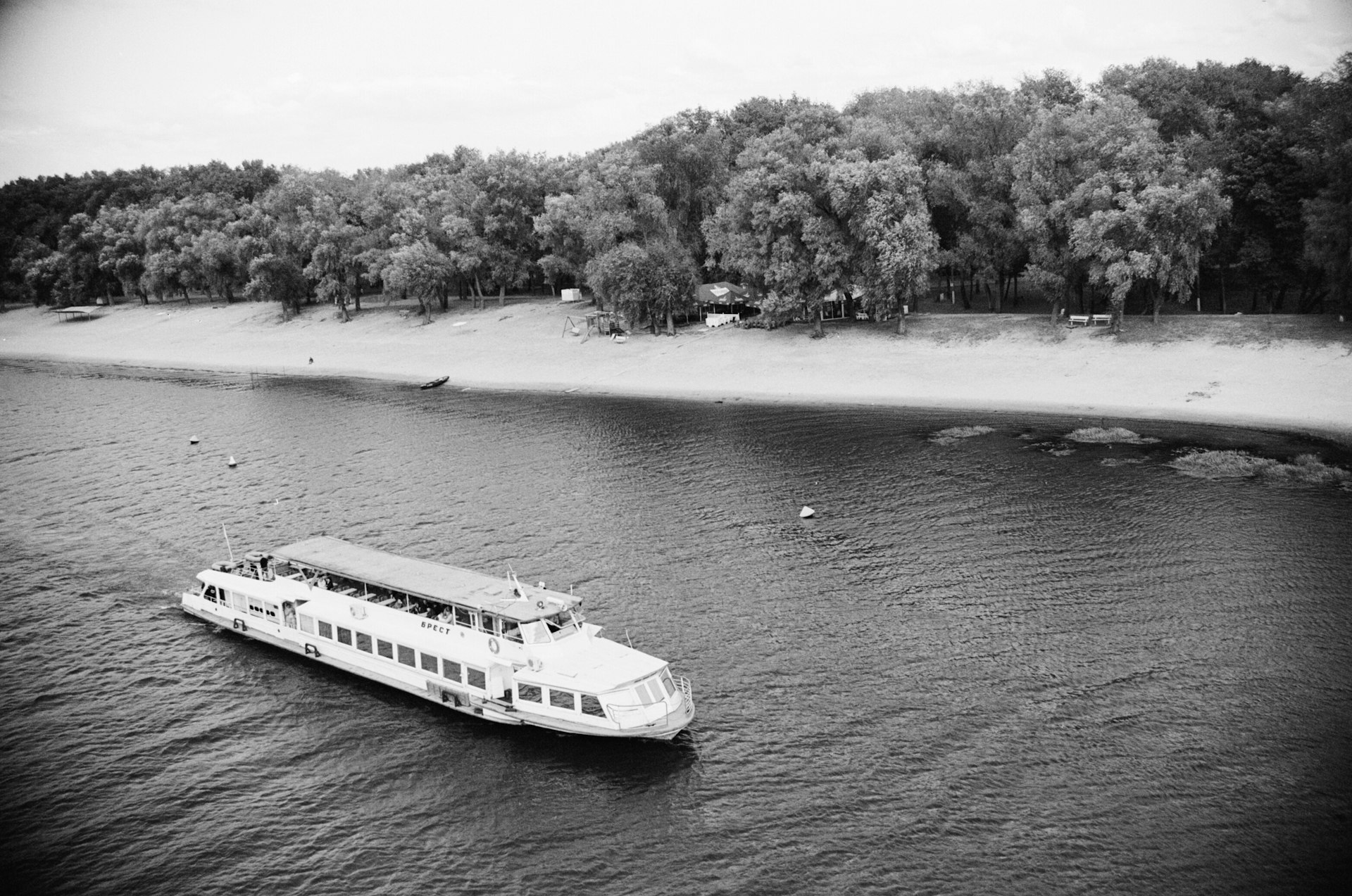River Cruises and Slow Water Travel: Discover the Ultimate Relaxed Journey